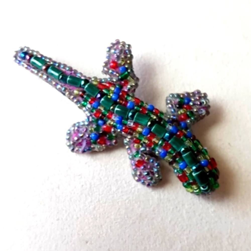 Artisan Gecko Lizard Pin
